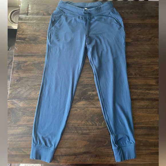 Ready to Rulu Pant 29” NWOT Night Diver size 8 - Picture 10 of 12